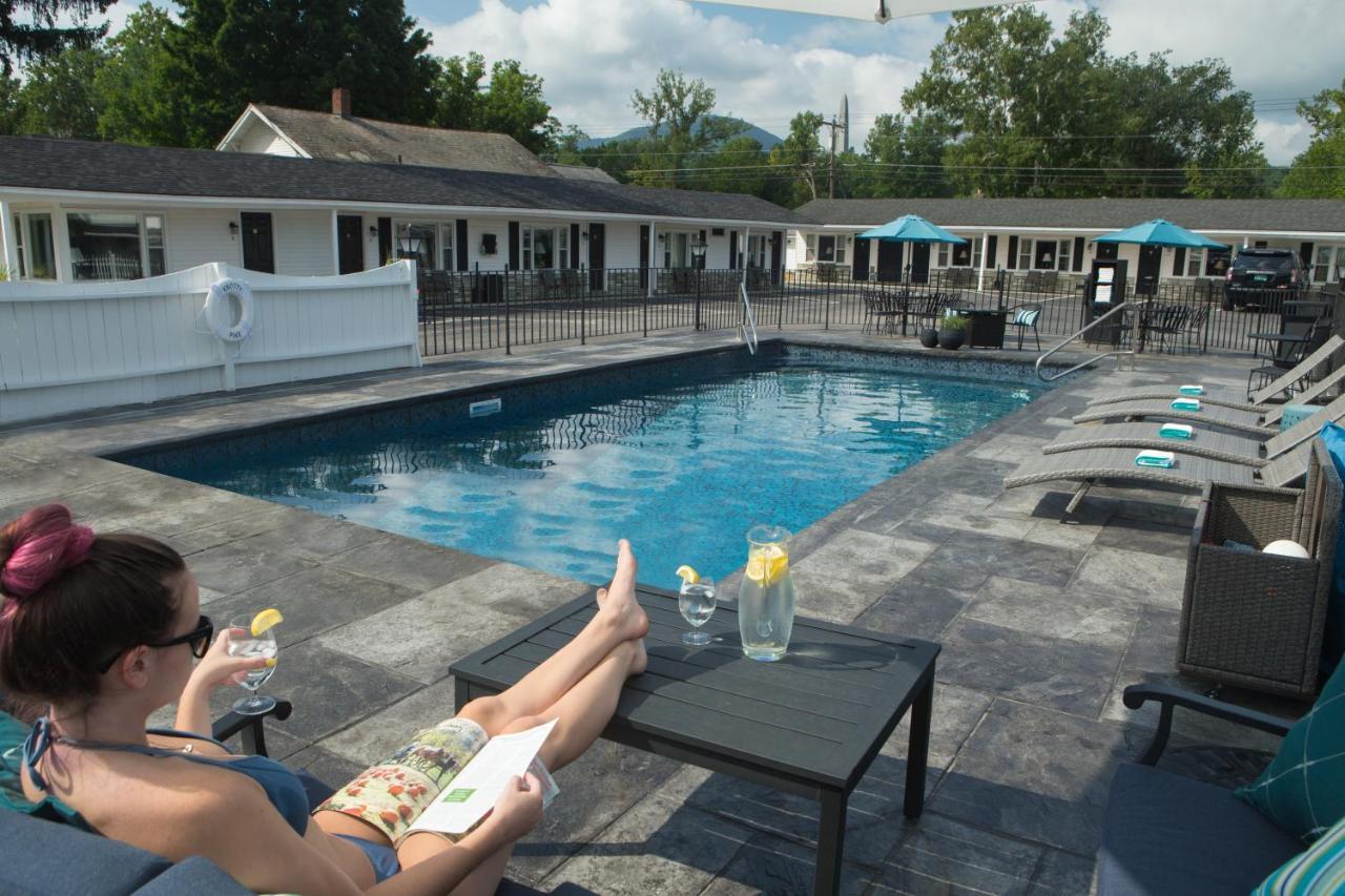 Knotty Pine Motel Bennington Buitenkant foto